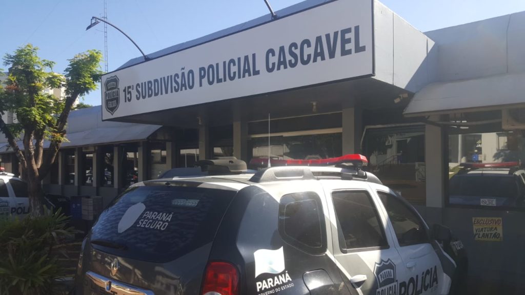 Homem dá tapa no rosto da irmã no Bairro Brasília