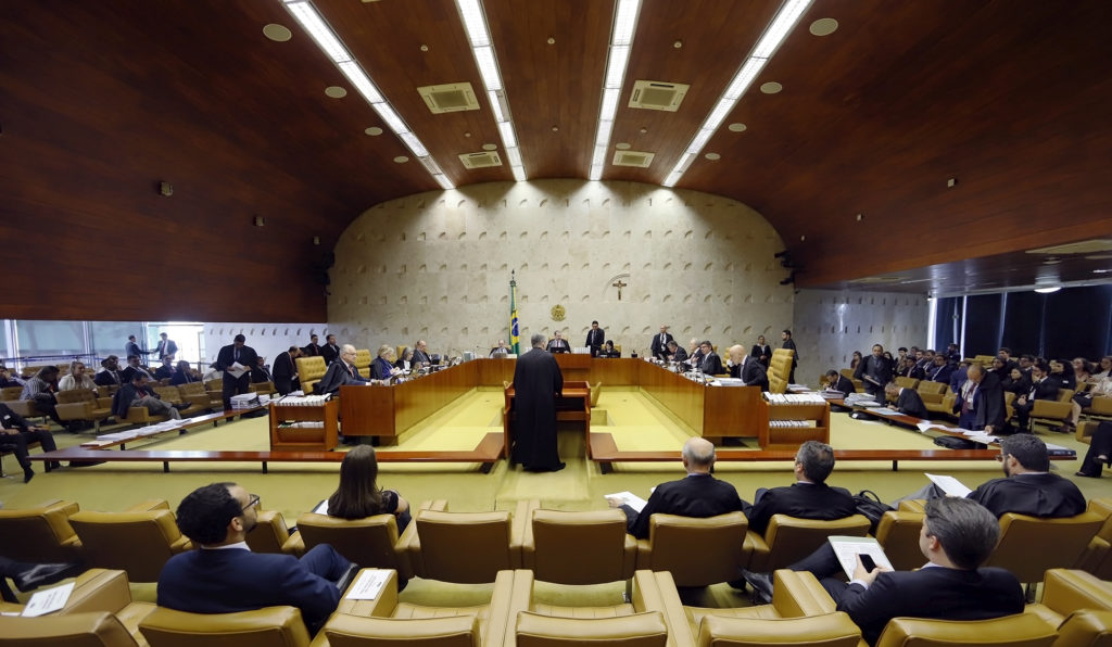 STF decide que plenário voltará a julgar processos criminais