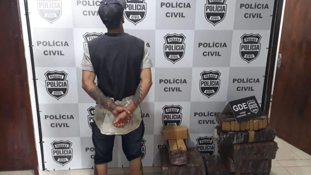 Homem é preso com 120 quilos de maconha no Bairro Pacaembu