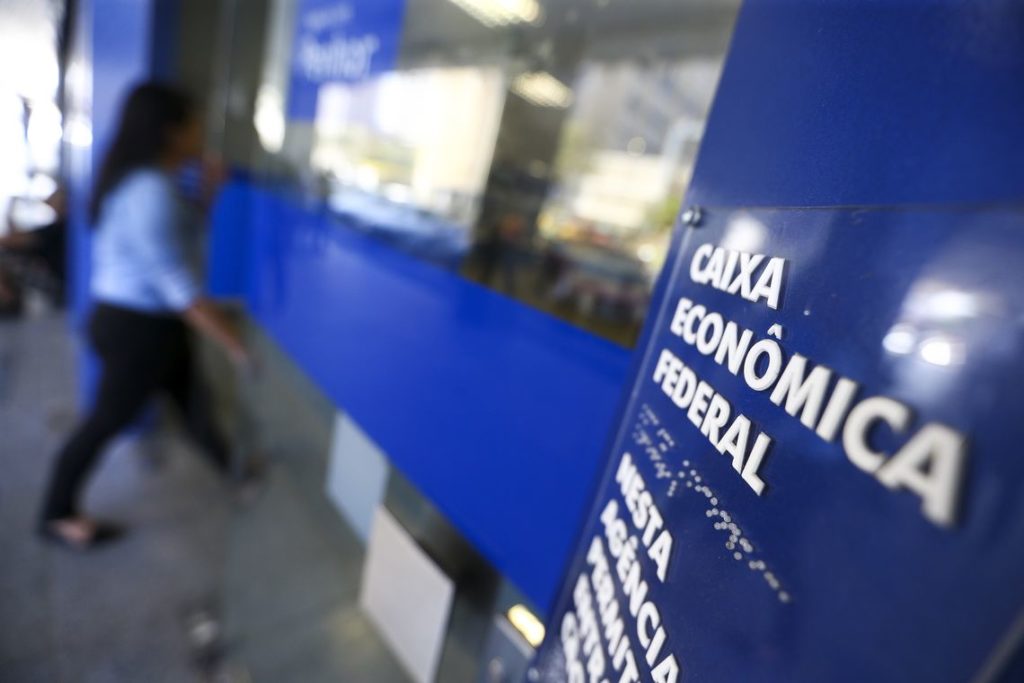Caixa inicia hoje pagamento do PIS para nascidos em março e abril