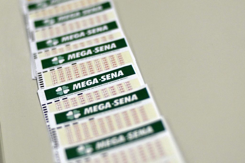 Mega-Sena: Veja os números do sorteio deste sábado (31)