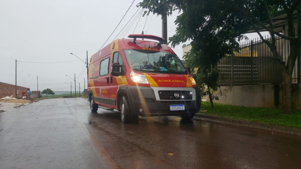 Motociclista se fere em queda no Loteamento Barcelona