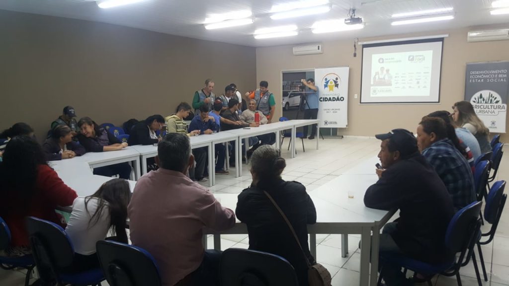 Agricultura urbana: participantes de projeto conhecem vantagens de formalizarem vendas