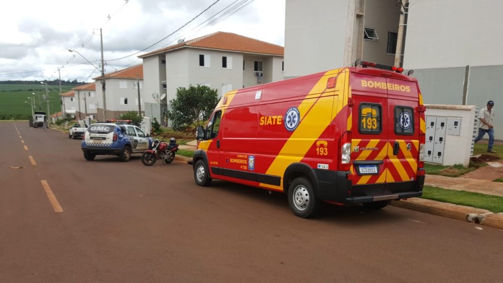 Jovem é ferido por golpe de foice no Riviera