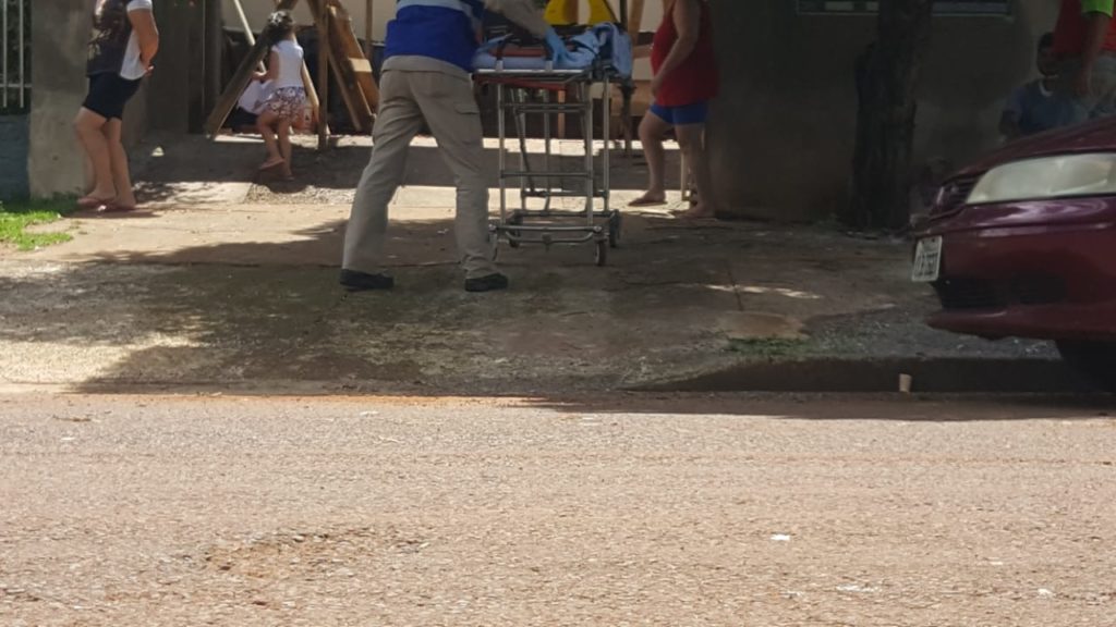 Homem sofre queda de escada no Santa Cruz