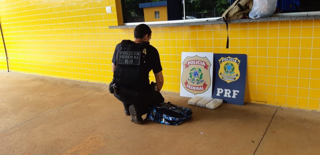 PRF e PF apreendem menor com cocaína