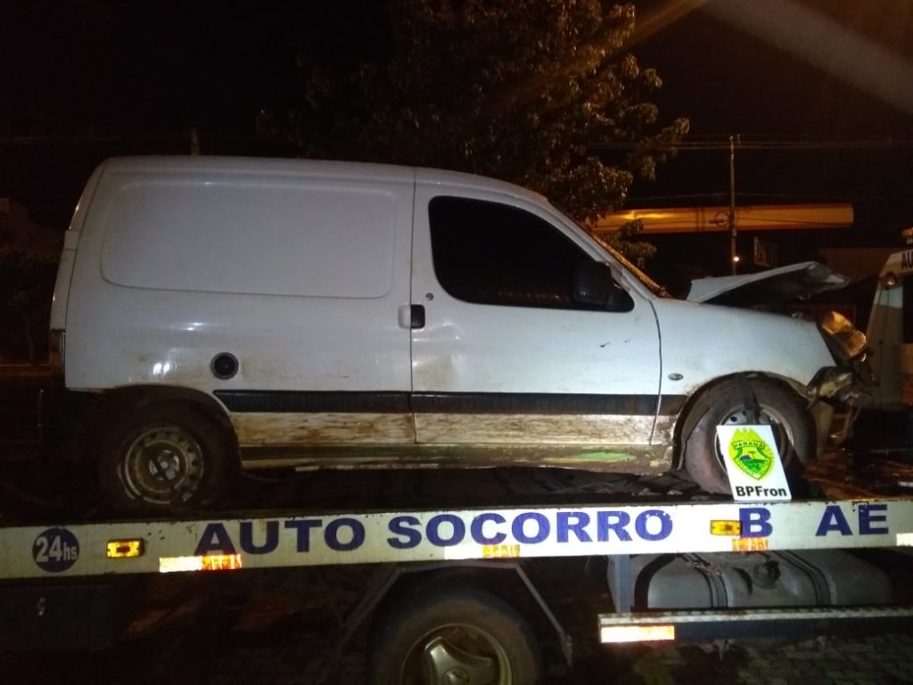 BPFron apreende veículo com cigarros após acompanhamento tático