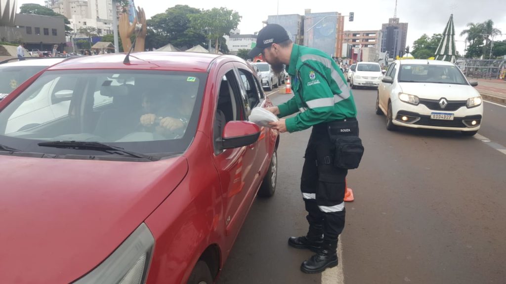 Álcool e direção: Cettrans realiza ação para conscientizar motoristas