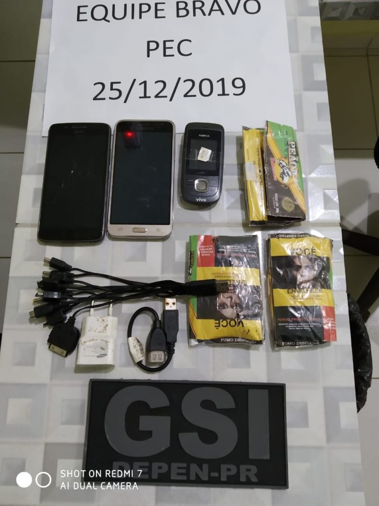 Depen realiza aprensão de “kit cadeia”, que foi arremessado para dentro da PEC