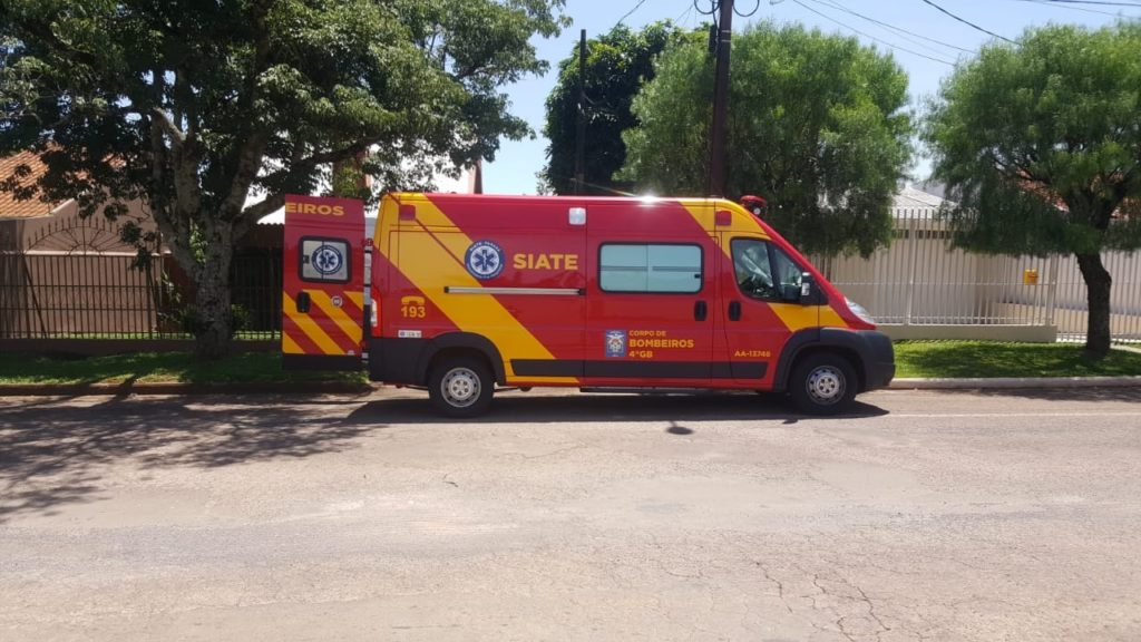 Idoso sofre queda e tem ferimentos na cabeça