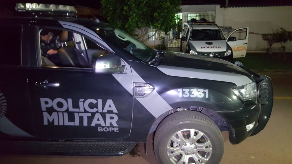 Esquadrão Antibombas do BOPE chega a Cascavel para recolhimento de artefato encontrado no Bairro Brasília Esquadrão Antibombas do BOPE chega a Cascavel para recolhimento de artefato encontrado no Bairro Brasília