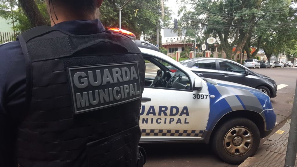 Guarda Municipal é acionada na Rua Castro Alves