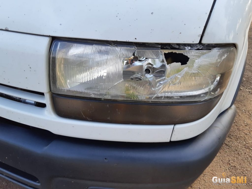 Van com 13 ocupantes é assaltada na BR 277, em Medianeira