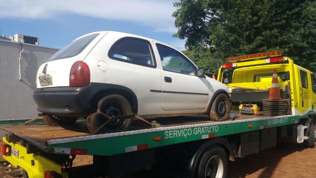 Corsa furtado é localizado na BR-277