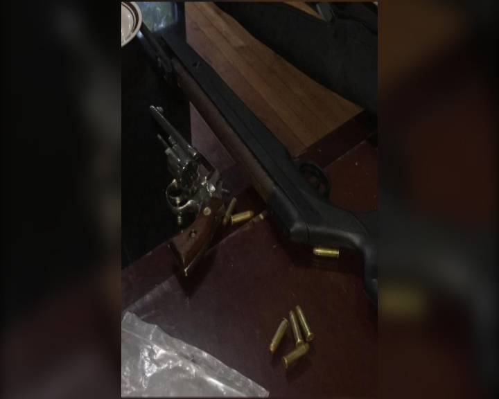 Traficante internacional de armas é preso pela Polícia Federal em Santa Helena Imagem referente a Traficante internacional de armas é preso pela Polícia Federal em Santa Helena