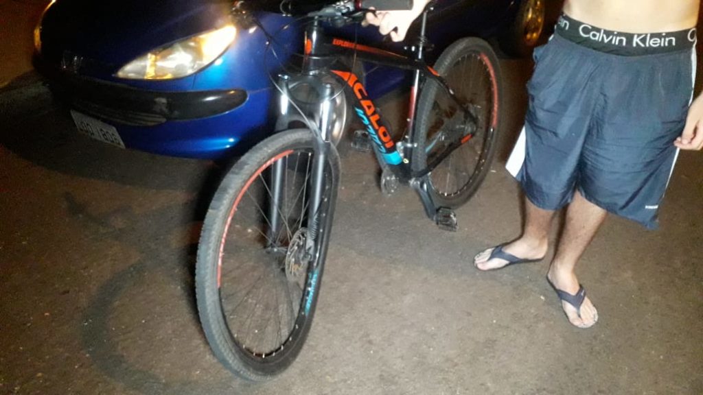 Adolescente é socorrido na Rua Manaus ao ser vítima de assalto