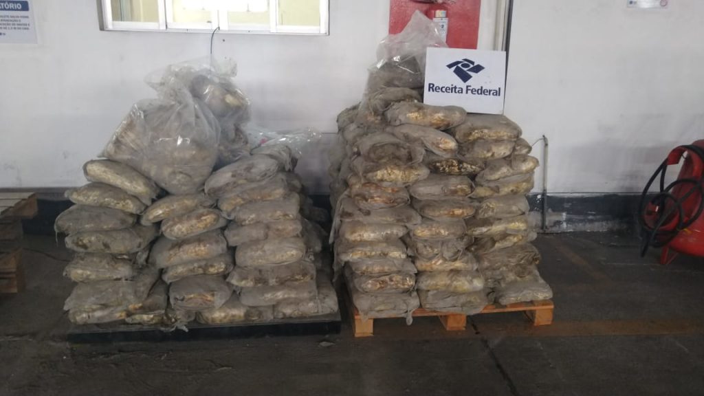 Receita Federal apreende 935 kg de cocaína no Porto de Itajaí