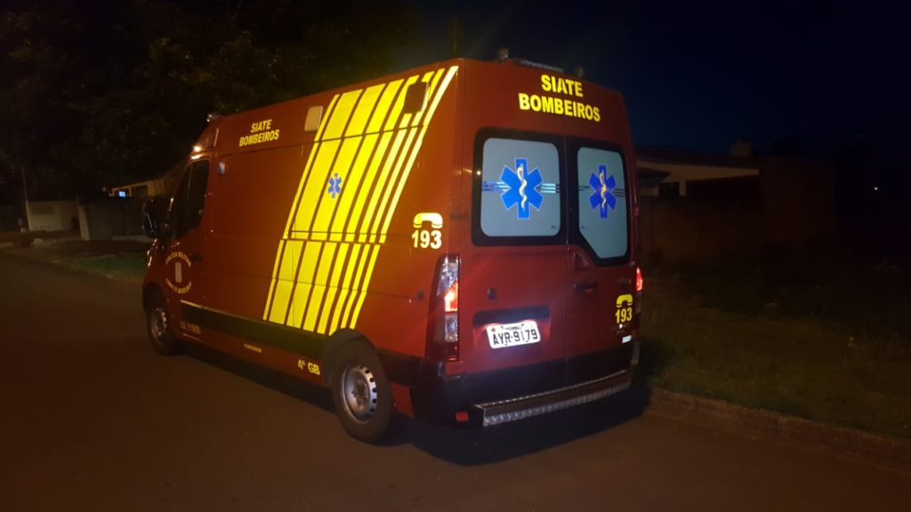 Motociclista sofre acidente na Avenida Brasil, no Coqueiral