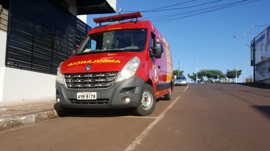 Motociclista sofre queda na Rua Rio Grande do Sul