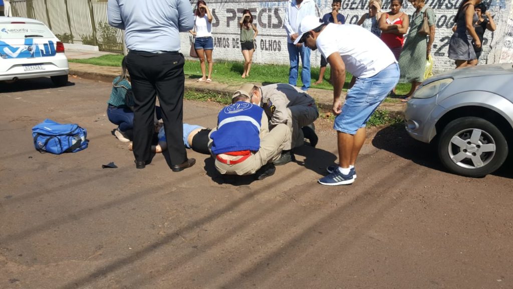 Mulher fica ferida em acidente no Parque São Paulo