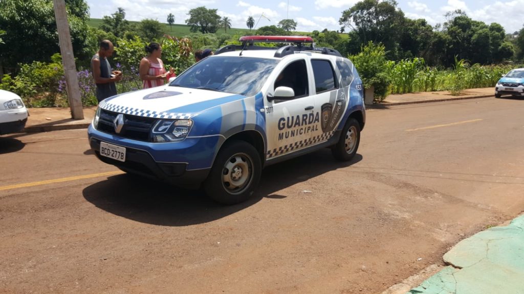 GM é mobilizada após invasão de terreno da prefeitura no Gralha Azul