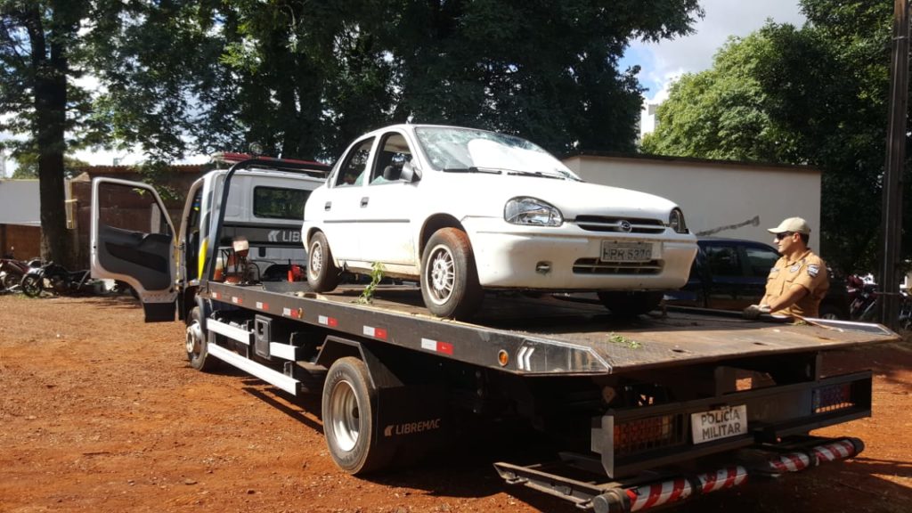 Corsa com alerta de furto é localizado pela PM no Bairro Interlagos