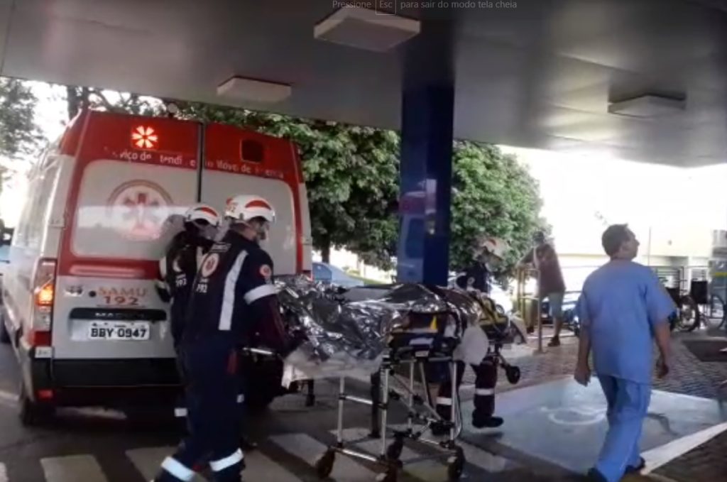 Mulher que sofreu diversos traumas em acidente na BR-277 chega a Cascavel
