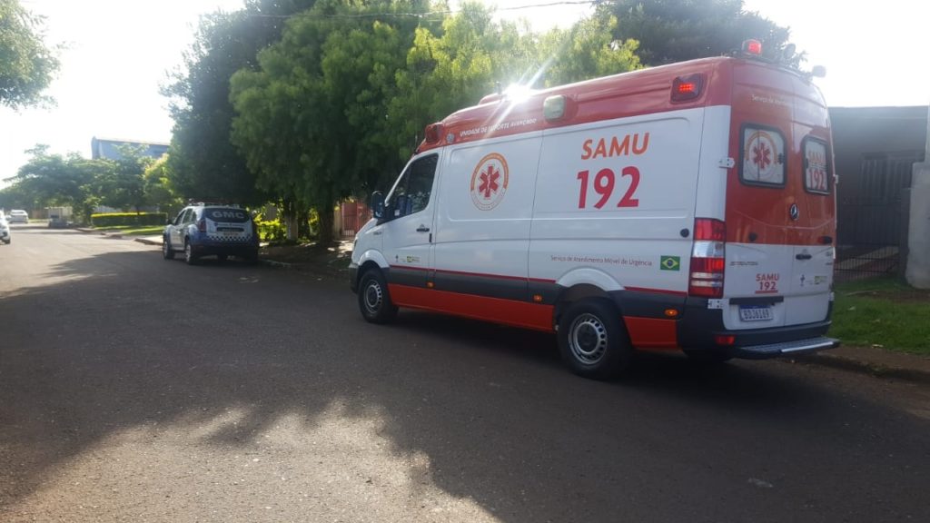 GM e Samu são acionados para atender homem em surto, no Bairro Santa Felicidade