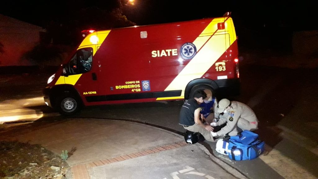 Motociclista fica ferido em colisão de trânsito no Bairro Periolo
