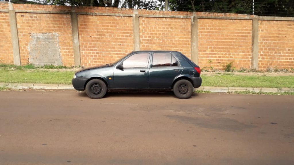 Fiesta furtado em Toledo é encontrado na Rua Marechal Cândido Rondon