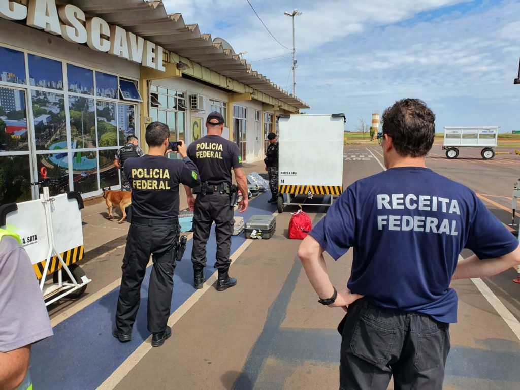 Operação é realizada no aeroporto de Cascavel