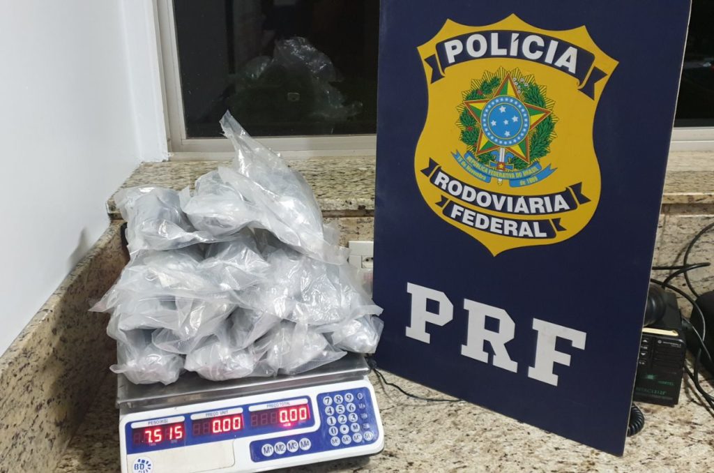 PRF apreende haxixe e ecstasy em Santa Terezinha de Itaipu