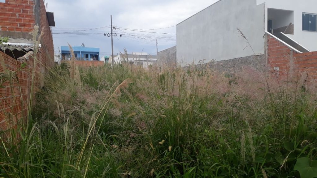 Terreno no Florais do Paraná gera reclamação