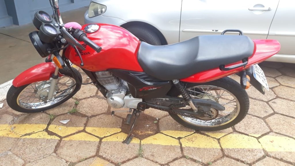 Moto furtada em Cascavel é localizada em Santa Tereza do Oeste
