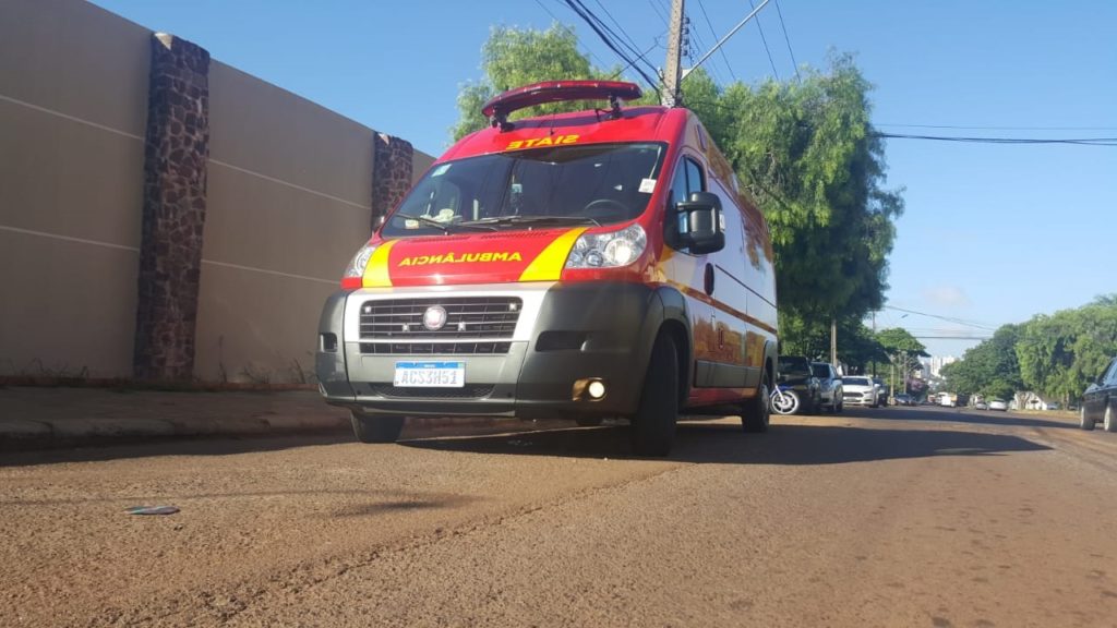 Bebê de 11 meses é socorrido pelo Siate após cair da cama, no Bairro Country