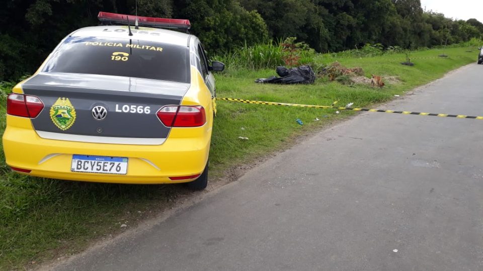 Homem recebe ligações misteriosas e encontra irmão morto dentro de saco na RMC