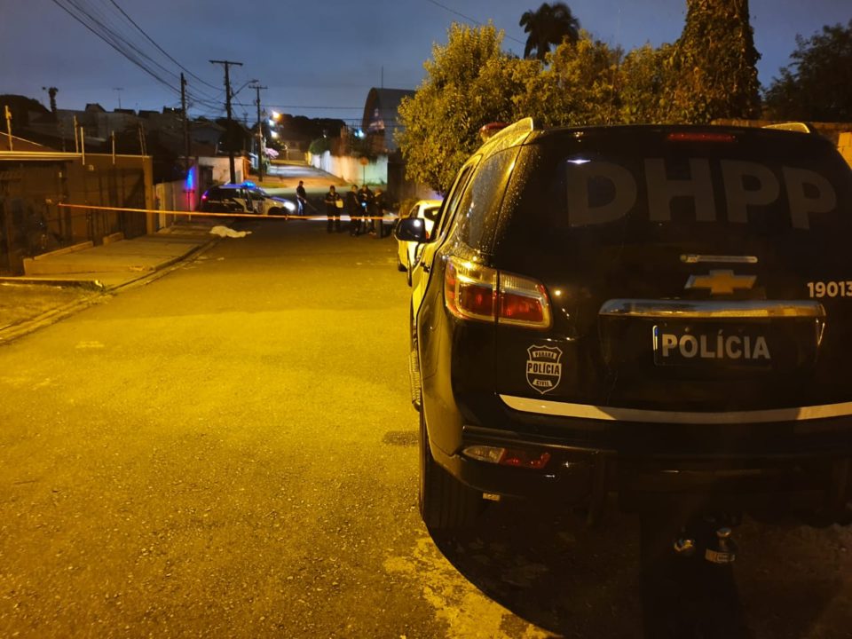 Jovens são agredidos por grupo na volta de balada e um morre no Capão Raso