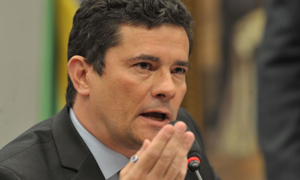 Justiça Federal manda soltar acusados de invadir celular de Moro
