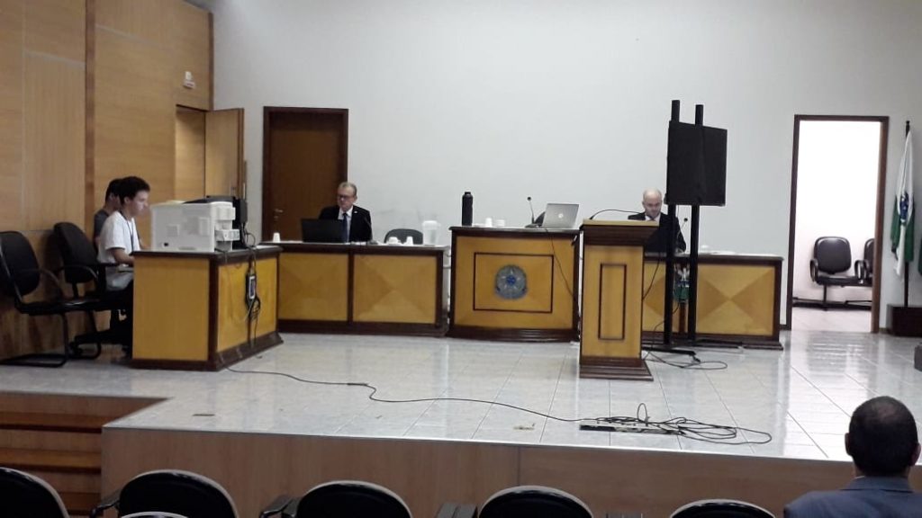 Após decisão do TJ, rapaz é submetido a novo júri por tentativa de morte
