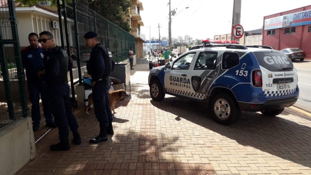 Briga entre homem e mulher mobiliza Guarda Municipal ao Centro Pop