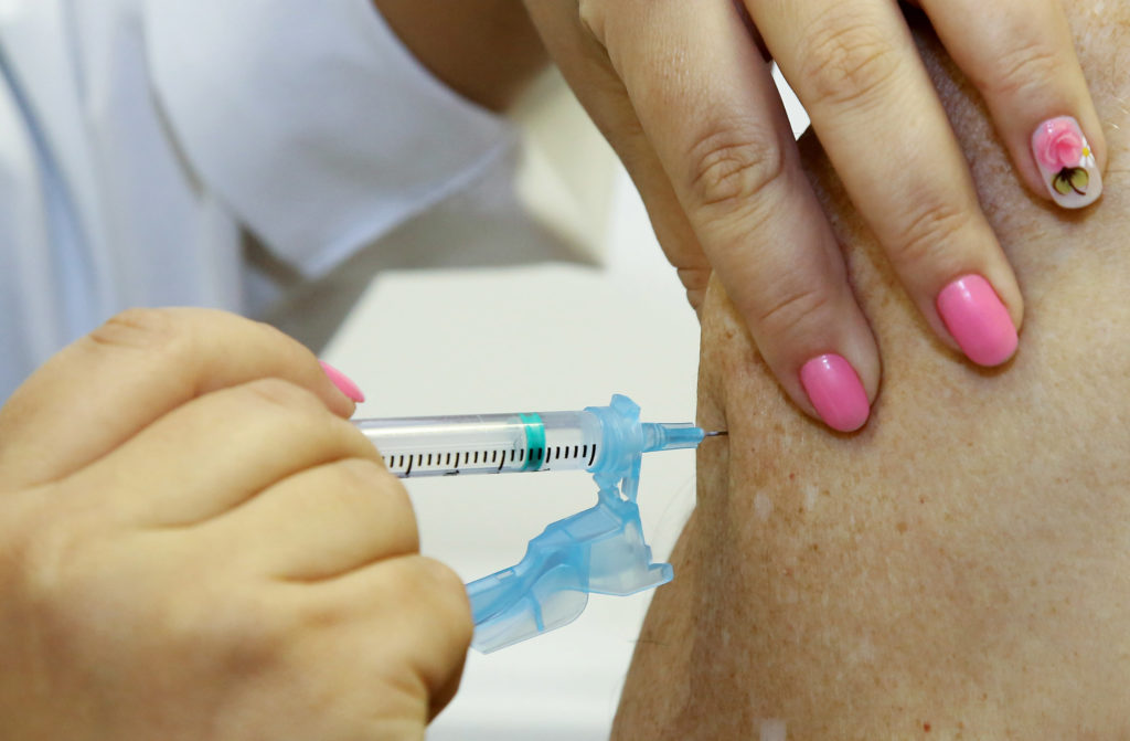 Sarampo: Vacinação tem foco em pessoas com idade entre 20 e 29 anos