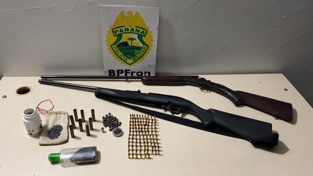 BPFron detém indivíduo com moto adulterada, armas e munições em Altônia
