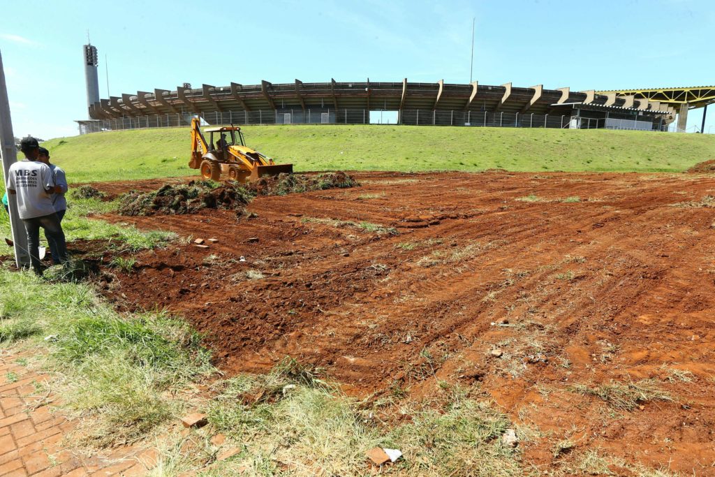Refeitório Popular do Santa Cruz começa a ser construído