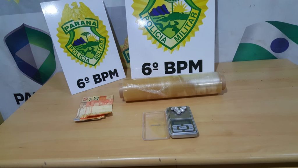 Polícia Militar apreende adolescente com droga no Bairro Santa Cruz