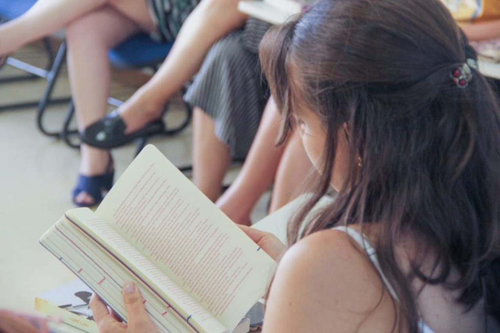 Leitura Solidária vai disponibilizar livros em geladeiras