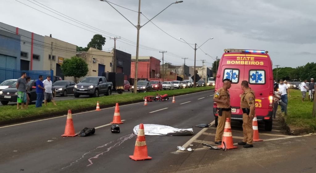 Motociclista morre em colisão contra carro na BR-369, em Londrina