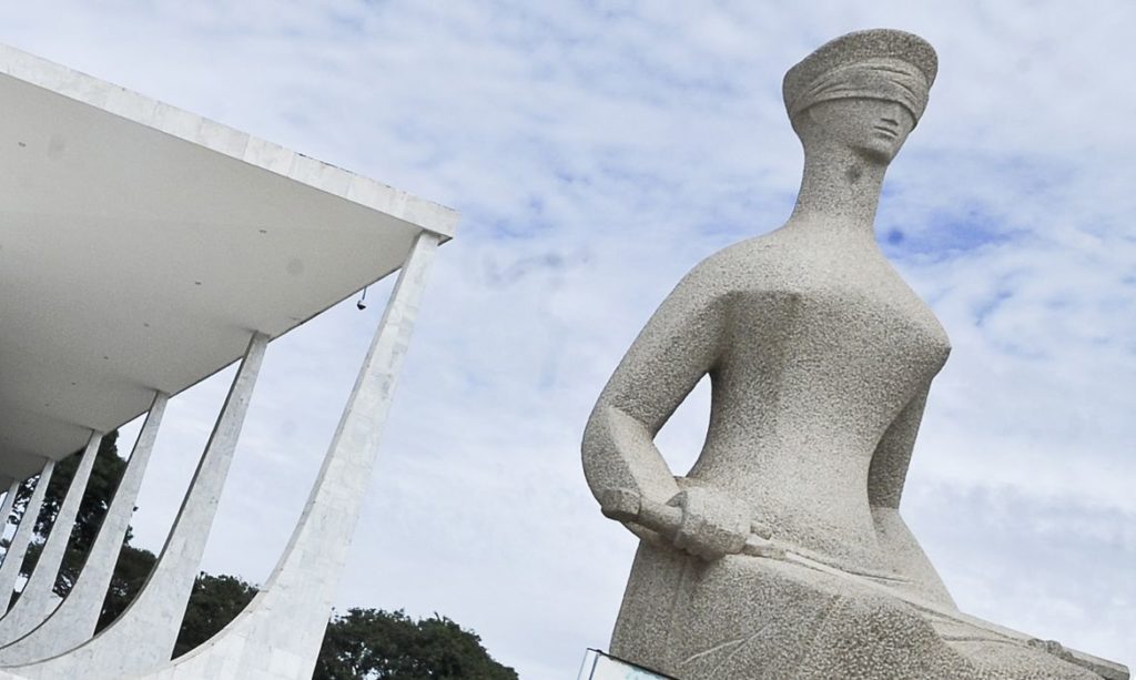 STF nega pedidos de municípios para não aderir a planos estaduais de combate à Covid-19