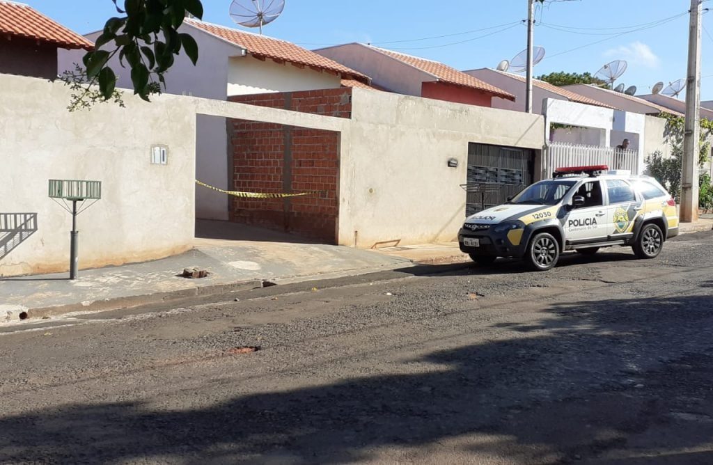 Homem mata a ex-esposa a tiros e tenta suicídio em Porecatu