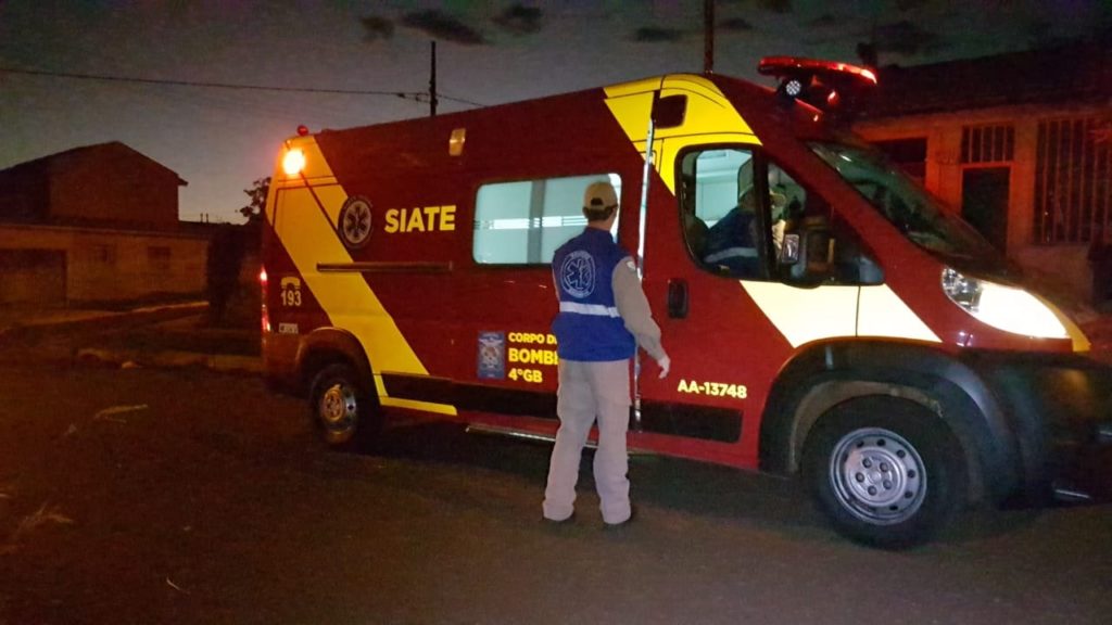 Homem é agredido ao cobrar dívida de aparelho celular, no Sanga Funda