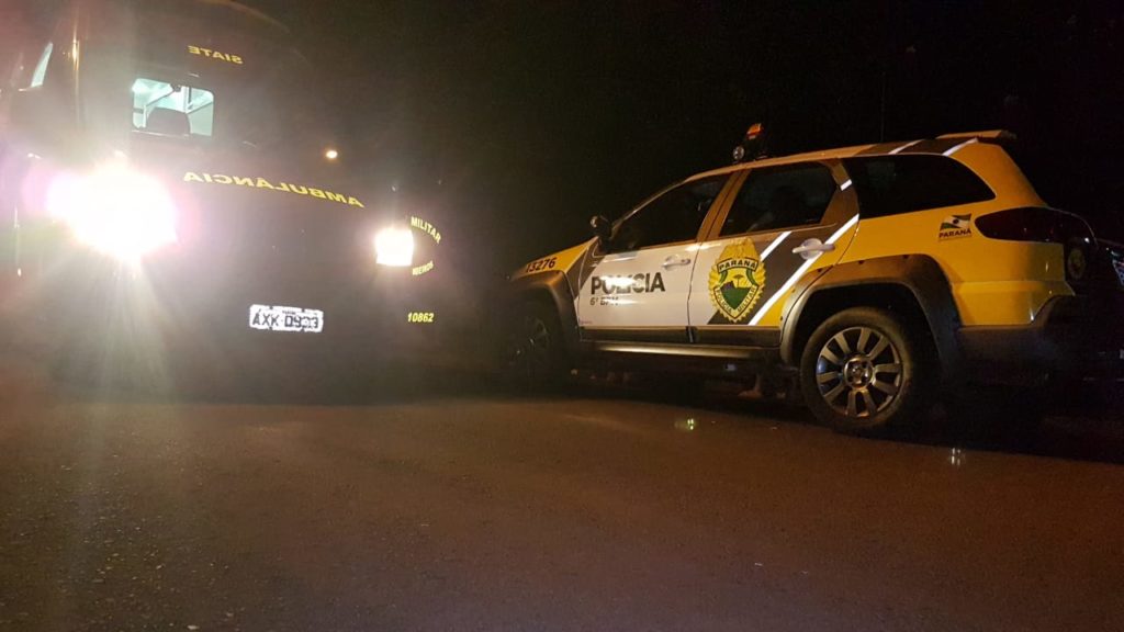 Mulher, agredida pelo companheiro, é socorrida pelo Siate no Bairro Presidente